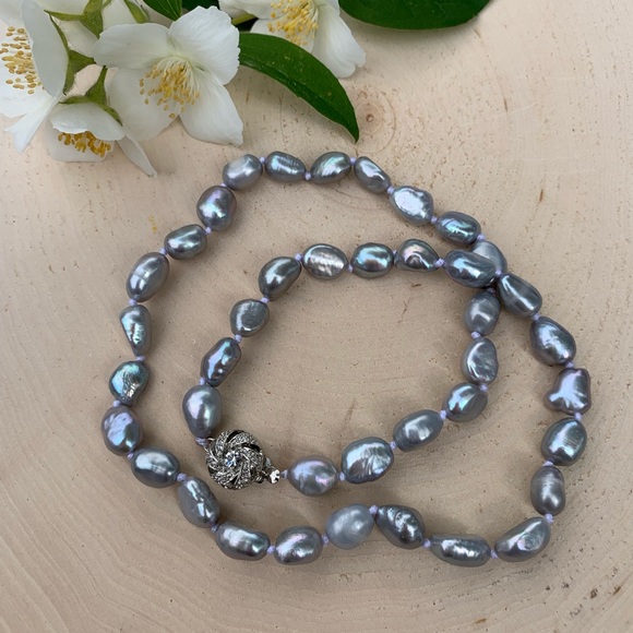 Real Natural Silver Pearl Beaded Necklace Jewelry - Picture 2 of 6